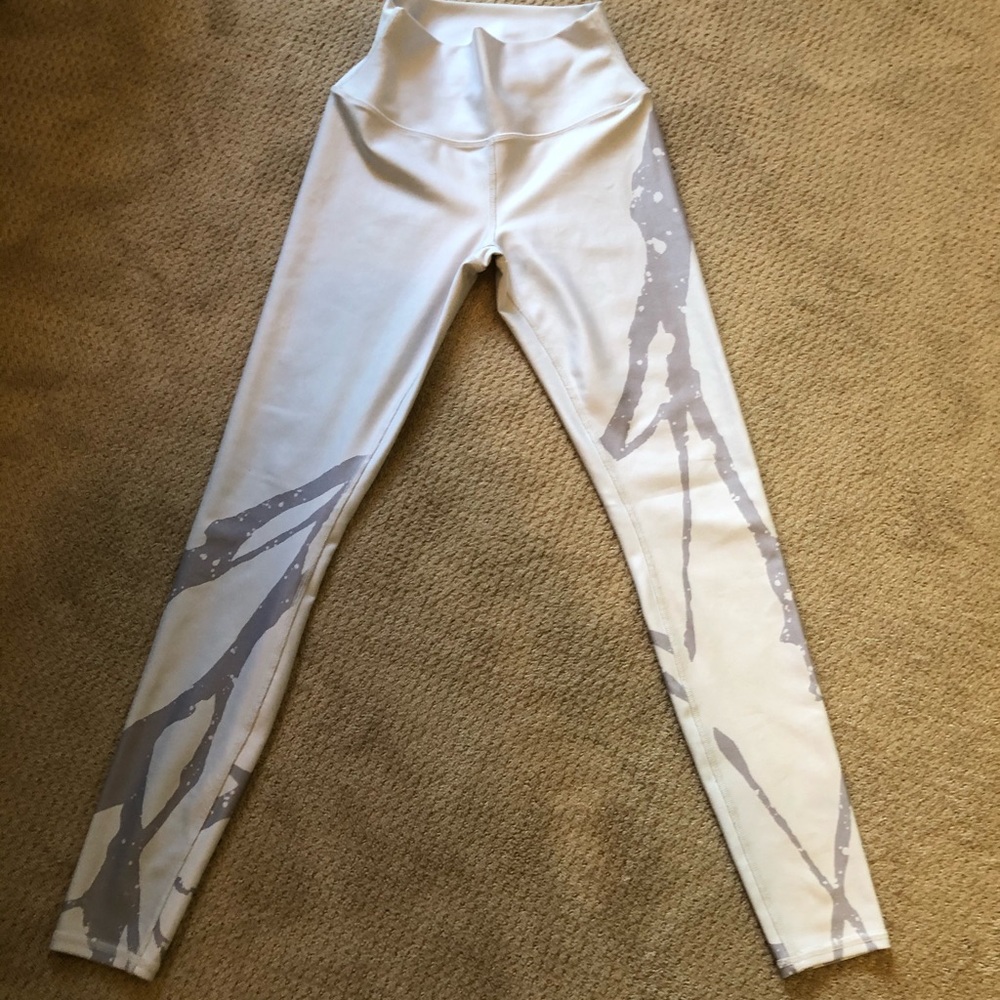 ALO Yoga leggings